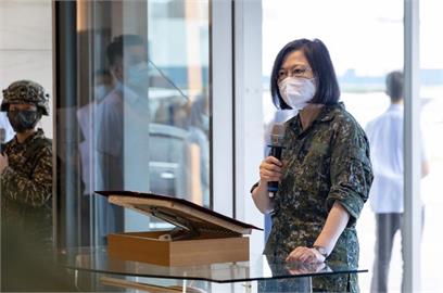 快新聞／漢光軍演八里登場　蔡英文抱病視導：讓世界看到台灣守護國家決心