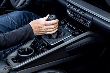手排不死？Porsche 新專利曝光　可切換自排模式