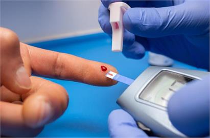 智慧手錶「監測血糖」ok嗎？FDA警告：無法提供準確結果　恐影響用藥