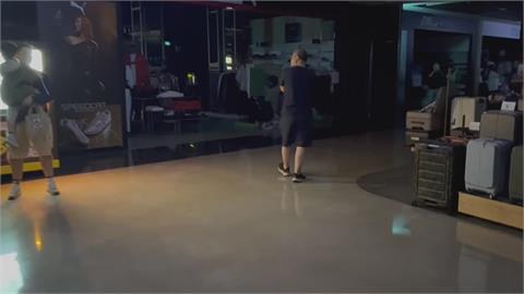 台電高壓幹線故障 左營一度千戶停電、百貨電梯卡住