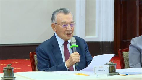 快新聞／APEC代表團返國　林信義親揭總統交付「首要任務」