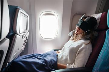 戴上秒變高空睡美人！挑選搭飛機眼罩5大方法 讓妳在飛行途中睡出好心情
