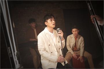 李唯楓睽違7年推新歌《螢光》自爆身體超出負荷