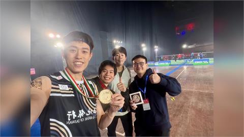 羽球(影)／「左手重砲」林俊易首奪超級750冠軍！分享喜悅也自曝一度想放棄參賽
