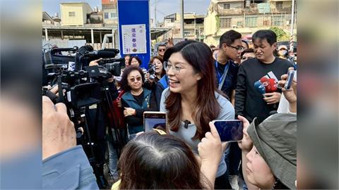 好大口氣！賴清德挺中配大啖私房麵　鄭麗文竟稱作戲：要幫總統上憲法課