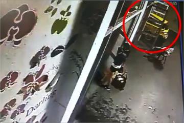 天雨倒車進車站大廳 運將「貼心」觸法