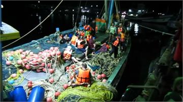 普吉島觀光船翻覆 90人救起仍有7人失蹤