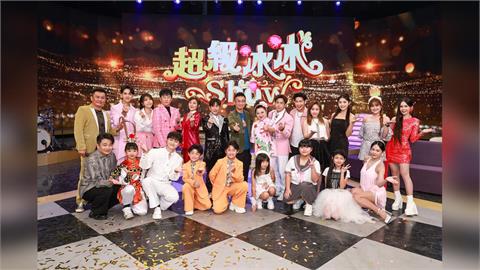 黃西田意外被王彩樺戳屁股、呼巴掌！白冰冰驚嚇喊「夭壽喔」豬哥亮走了只剩下他最大咖