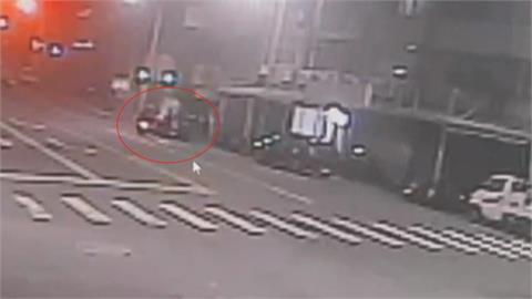 燒胎.鬧醫院.被看不爽惹人怨? 台中男車停路邊遭潑漆