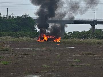 快新聞／屏東獅子鄉火燒車事故！　撲滅火勢後驚見「1男焦屍」