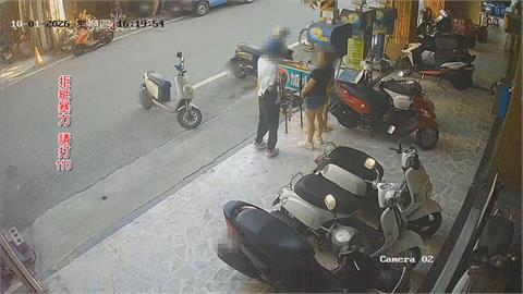 恐怖情人？持刀與前女友談判　男子動手打人稱對方欠錢