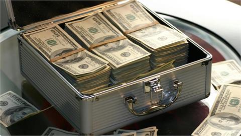 財神報到！「3大生肖」財運狂飆到年底：做「2事」數錢數到手軟