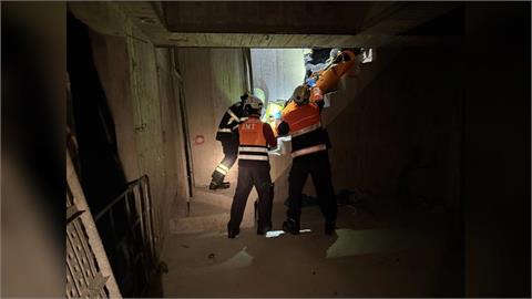 北投工安意外！2工人倒臥頂樓水槽　65歲男失去生命跡象搶救中