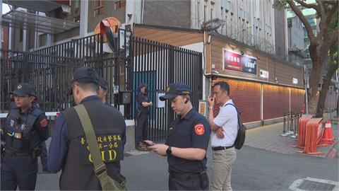 快新聞／傳「白狼」晚間設宴立院餐廳被取消　行政院：絕不能成幫派聚會所