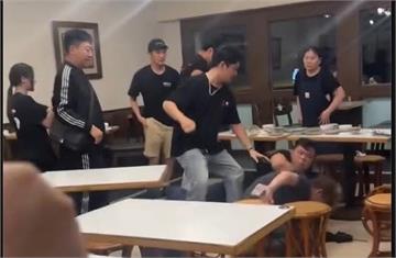 談罷免很危險？吃飯聊政治被嫌大太聲挨揍　北市議員批「這是什麼城市？市長在家嗎？」