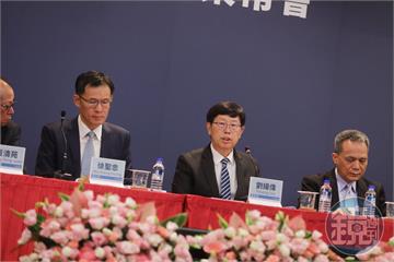 郭台銘未支持劉揚偉當董事長　最後一刻關鍵電話他決定不投