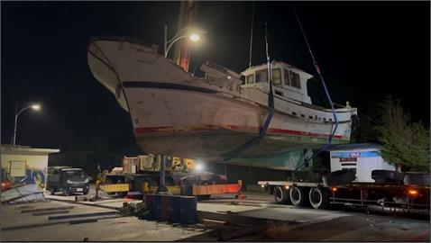 颱風天失蹤！　蘭嶼漁船"開元陸號"海上冒險一個月後擱淺雲林外海