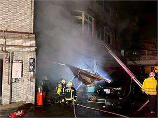 楊梅民宅深夜惡火7人受困 1女急跳花圃驚險逃生