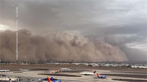 沙塵暴吞噬鳳凰城畫面曝　台積電晶圓廠無塵室排風面臨「黃沙」考驗