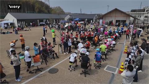 社畜版F1登場　日本辦公椅滑行大賽！