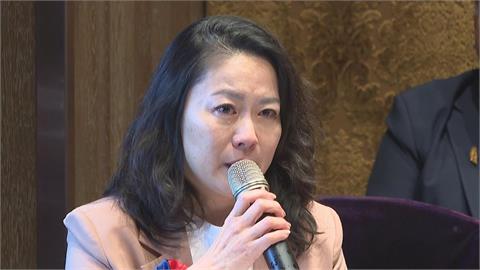 快新聞／花公帑替徐佳青慶生？僑委拿收據喊「自掏腰包」　她不捨被抹黑哽咽