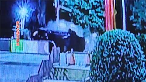 台中女酒駕開超跑自撞分隔島　車輛翻覆！車輪噴飛對向車道