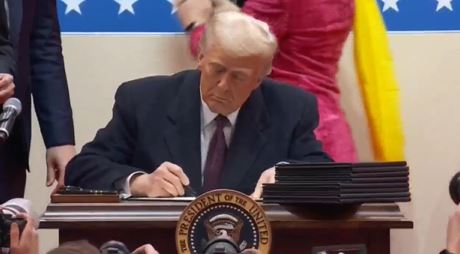 川普外貿與內政政策同步進行　專家：經濟仍可望穩健增長