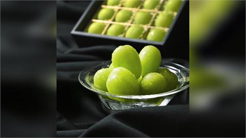 西班牙習俗爆紅「跨年吃12顆綠葡萄」求脫單　網友：不妨試試