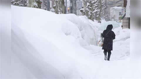 入冬最強寒流!青森酸湯積雪逾1米 京都、三重、和歌山等地也降初雪