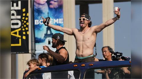 深受道奇球迷喜愛的Kike開心宣布再度回鍋。（圖／AP）