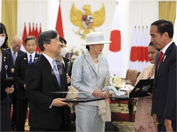 德仁天皇夫婦拜會印尼總統　雅子皇后21年來首次國際親善訪問