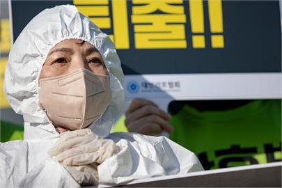 南韓國會強行通過「醫療護理法」　上千醫療人員示威！民間揚言大罷工