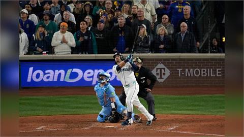 MLB(影)／蘇亞雷斯滿貫砲全壘打鎖定勝利！領軍水手距離世界大賽只差一步