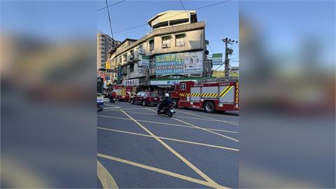 最新／慘況曝光！基隆大樓氣爆「玻璃全爆」　釀1車受損1人受傷