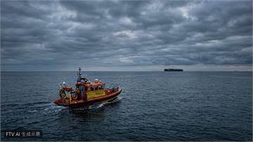印尼渡輪驚傳海上起火釀5死 28人失蹤海空急搜救
