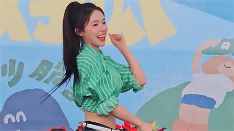 太甜了！韓啦啦隊女神李多慧　登西瓜節人氣爆棚