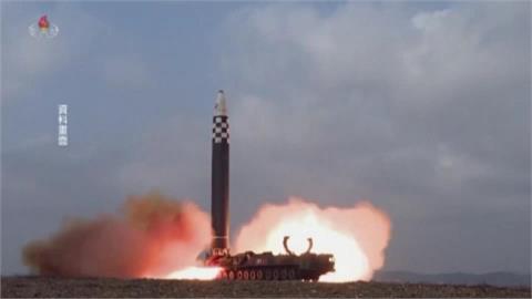 北朝鮮發射疑似多枚彈道飛彈物體落在日本專屬經濟區外