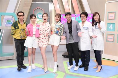 下雨天林道遠只顧走自己的！把小孩老婆拋在後頭
