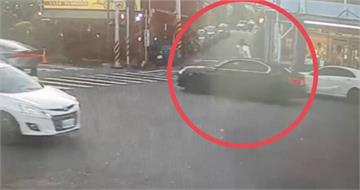 宜蘭礁溪2女探出BMW天窗「坐車頂遊街」危險畫面瘋傳　警最高可罰1.8萬