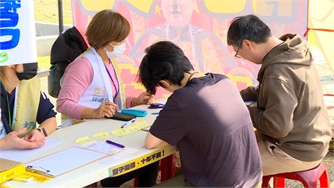 「人民是頭家宣講」直搗傅崐萁地盤！　罷免攤位強強滾