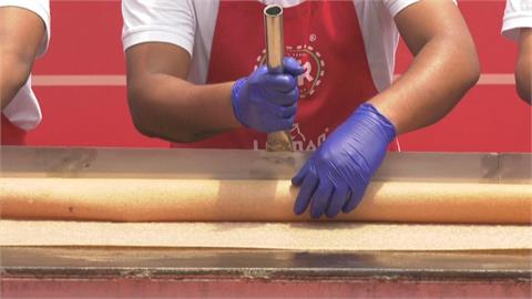 慶祝100週年！　食品公司打造全球最長印度捲餅