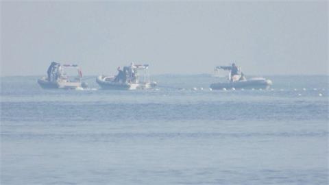 中國海上擴張花招百出　南海爭議「黃岩島」設障礙物阻菲律賓漁船