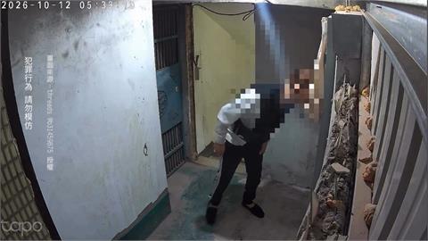 板橋情侶試圖闖空門？　到案稱：找朋友跑錯地址
