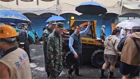台南安南爆炸案　住戶清理家園逢大豪雨艱辛