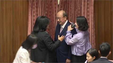 黨內連署「逼宮柯建銘」太刻薄？　王世堅：是他應得的懲罰