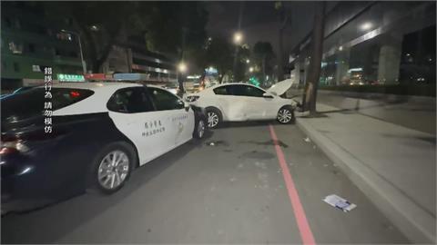 左營街頭警匪追逐！　嫌沿路擦撞4車釀3傷自撞路樹落網