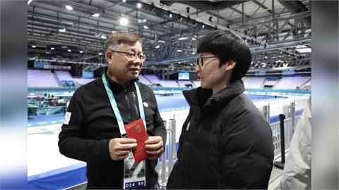 冬奧／奧會主席蔡家福探視台灣隊選手加油打氣！走訪各地賽區進行國際交流