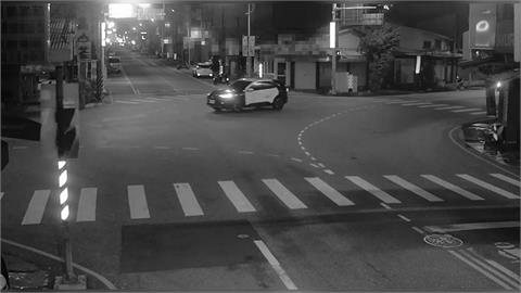 快新聞/花蓮警險撞騎士!深夜飆速未開警示、跨雙黃線「竟是為了買消夜」