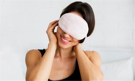 眼睛乾澀、異物感別輕忽！小心「瞼板腺阻塞」專家教你護眼大作戰