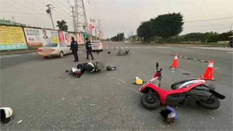 高雄驚悚車禍！　小客車闖紅燈撞整群「剛起步」機車釀４傷